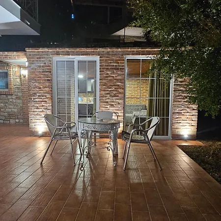 Guest house Lions Ksamil