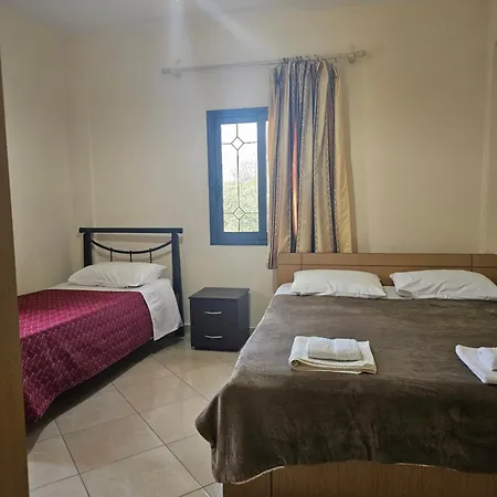Lions Guest house *