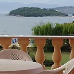 Pensión Lions 4*