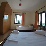 Pensión Lions 4*