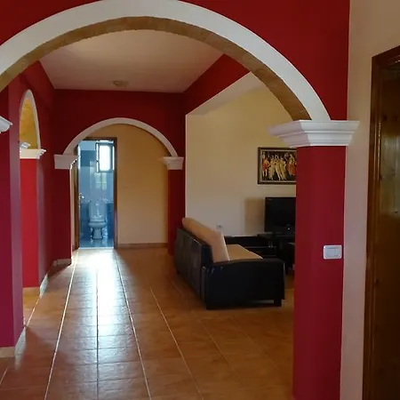 Lions بيت ضيافة كساميل