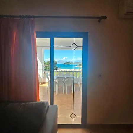 Guest house Lions Ksamil